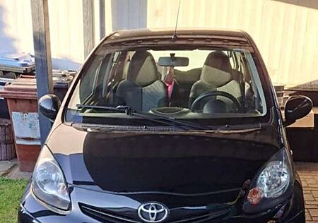 Toyota Aygo x-play