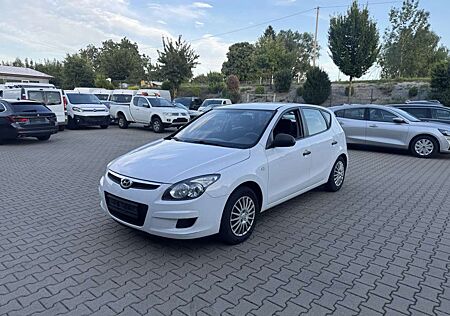 Hyundai i30 i30cw 1.4 Edition Plus