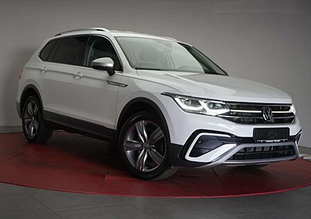 VW Tiguan Allspace Volkswagen 2.0 TDI 4Motion DSG Elegance Nav