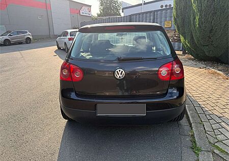 VW Golf Volkswagen 1.6 FSI Trendline
