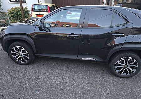 Toyota Yaris Cross Hybrid 1.5 VVT-i Team Deutschland