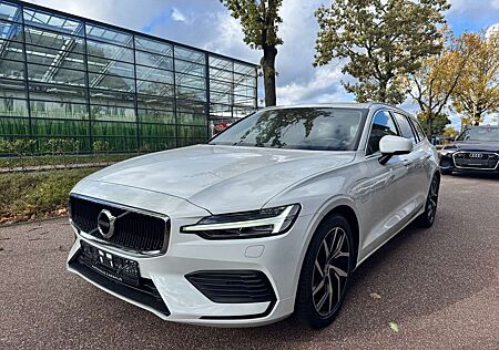 Volvo V60 Pro Plug-In Hybrid AWD Pano/Kamera/Standheizung