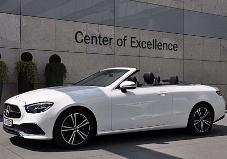 Mercedes-Benz E 220 *MOPF 2021*AHK*LEDER *WIDESCREEN*STANDHZG*MBUX*