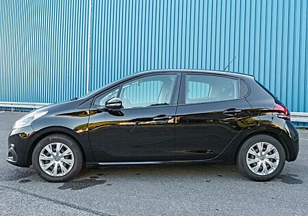 Peugeot 208 Active