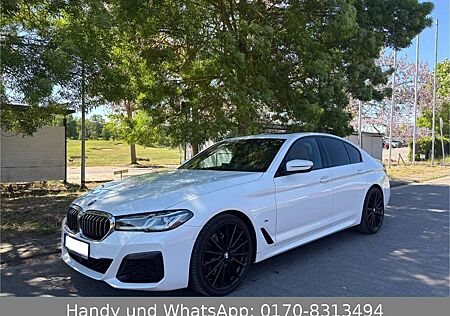 BMW 540 i M Sport*HeadUp*LEDER*LASER*TOTW *SCHIEBE*