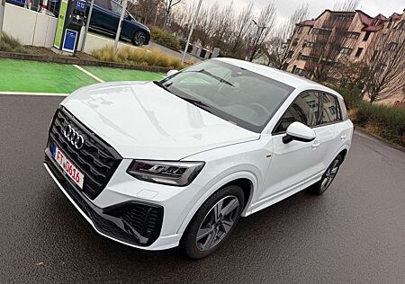 Audi Q2 40 TFSI quattro S line Aut/Leder/Navi