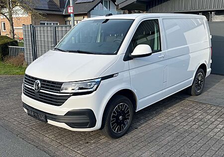 VW T6 Transporter Volkswagen T6.1 Transporter 150Ps DSG ALU LED Navi Kamera AHK DAB 28Tkm Mwst