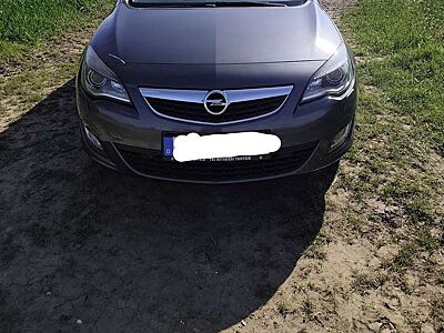 Opel Astra Sportstourer