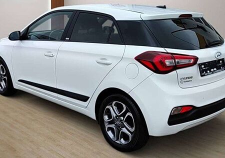 Hyundai i20 blue 1.4 Active Select