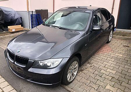 BMW 318i 318