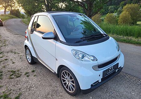 Smart ForTwo Cabrio Automatik Micro Hybrid Drive 52kW (451.480