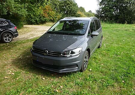 VW Touran Volkswagen 1.5 TSIACT OPF DSG Move AHK 7 Sitze ACC+3J.