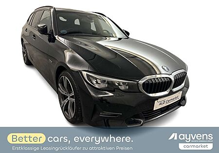 BMW 330 e Touring Aut.