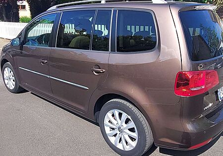 VW Touran Volkswagen 1.4 TSI Highline