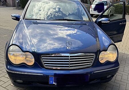 Mercedes-Benz C 180 Classic