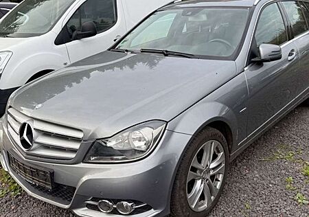 Mercedes-Benz C 180 C -Klasse T-Modell BE Avantagrde+Auto+Nav