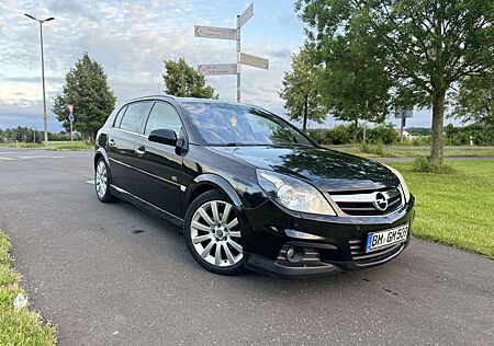 Opel Signum 1.9 CDTI OPC Automatik Cosmo Plus