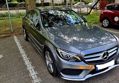 Mercedes-Benz C 200 4Matic 9G-TRONIC