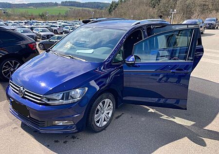 VW Touran Volkswagen Sound 1.2 TSI BMT Navi ACC SHZ