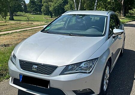 Seat Leon ST 1.6 TDI Style EU6 DSG*Nav*AHK*Tel*