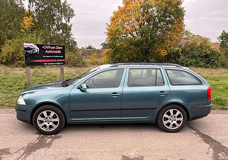 Skoda Octavia Combi Elegance / Klima / PDC