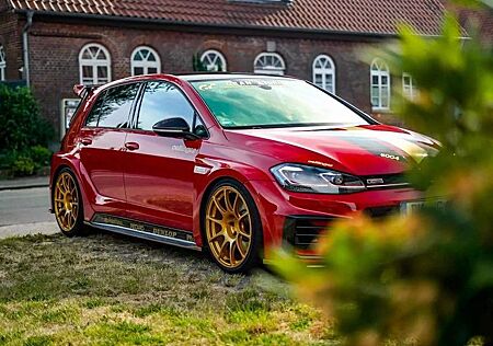 VW Golf Volkswagen Volkswagen 7 GTI TCr Street