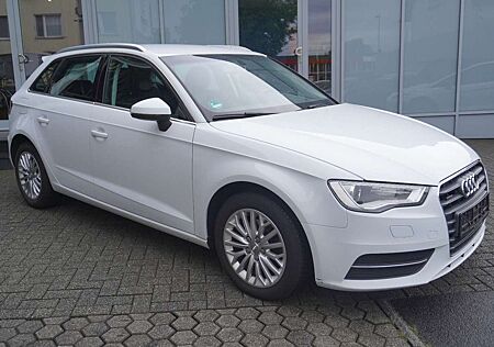 Audi A3 Sportback ambiente quattro