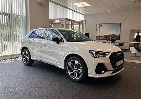 Audi Q3 35 TFSI S tronic S line ACA*Kam*AHK NP61000€