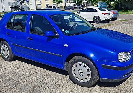 VW Golf Volkswagen 1.6 Automatik Edition