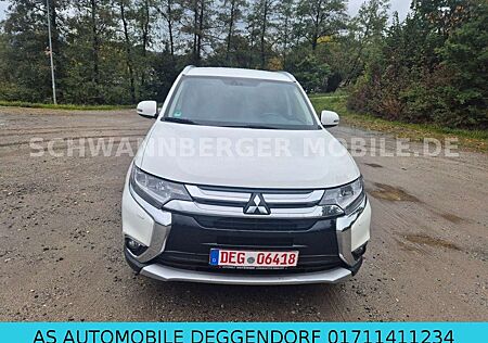 Mitsubishi Outlander SUV-Star+ 4WD/1.HAND/AHK/KAMERA/EURO6