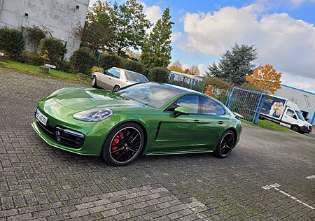 Porsche Panamera GTS