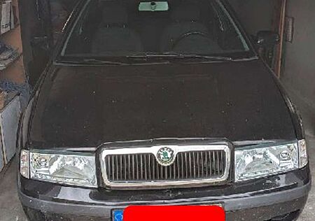 Skoda Octavia Combi 1.6 Combi Tour