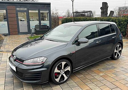 VW Golf GTI Volkswagen Golf VII GTI *Pano*Navi*AHK*Xenon*Alcantara*