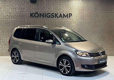 VW Touran Volkswagen Life * AHK * 7 SITZ * SHZ *
