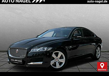 Jaguar XF 20d Prestige 18" Pano Navi Park-Pack el.Heckk