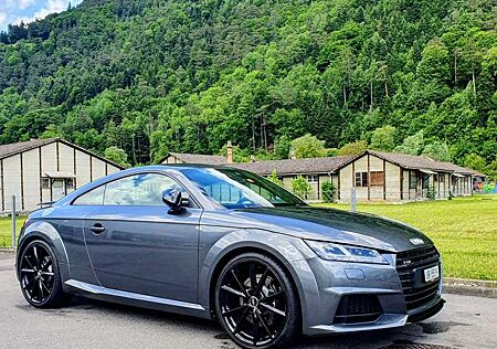 Audi TTS Coupe S tronic