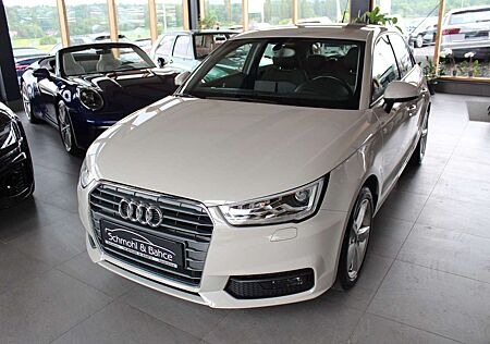 Audi A1 Sportback 1.4 TFSI design*NAVI*XENON*