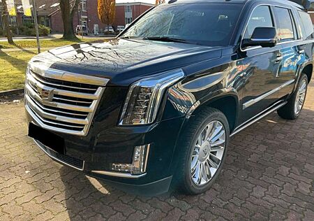 Cadillac Escalade 6.2 V8 Platinum GMT926 *TOP Ausstattung*