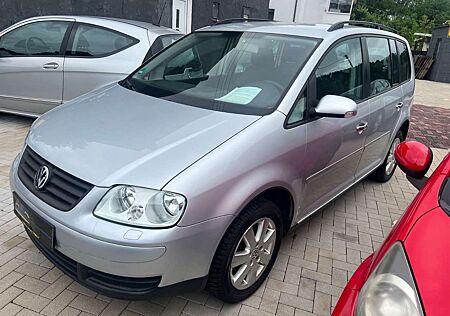 VW Touran Volkswagen 1.6 Conceptline * 7.SITZER *KAMERA *
