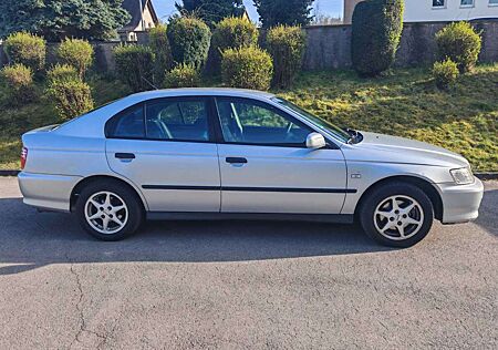 Honda Accord 1.8i S