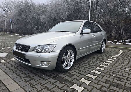 Lexus IS 300