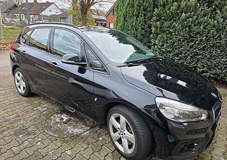 BMW 225xe 225 2er Active Tourer Plug-In-Hybrid iPerformance Active Tourer