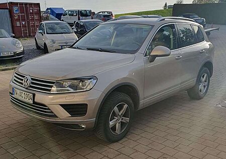 VW Touareg Volkswagen V6 TDI BMT/Start-Stopp Terrain Tech 4Motion