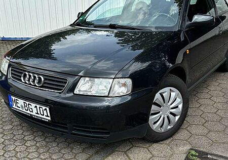 Audi A3 1.8 Ambiente