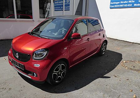Smart ForFour Prime Automatik PDC Kamera el. Faltdach Leder Navi
