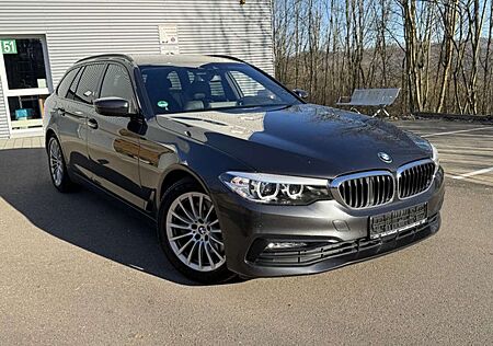 BMW 530 d xDrive SPORT LINE 19 ZOLL- KAMERA HEAD-UP