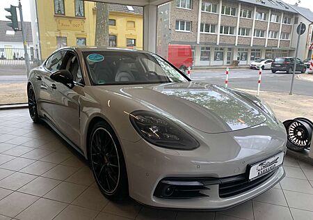 Porsche Panamera 4 S Diesel V8 Kreide + Carbon