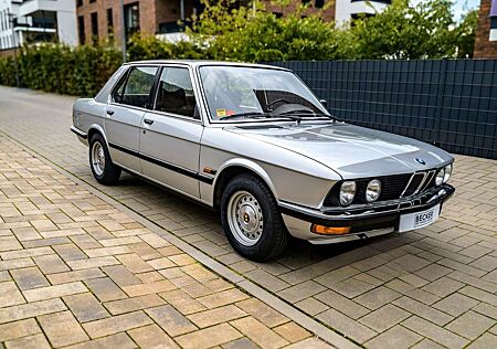BMW 520 iA *1.Hand*Top!*