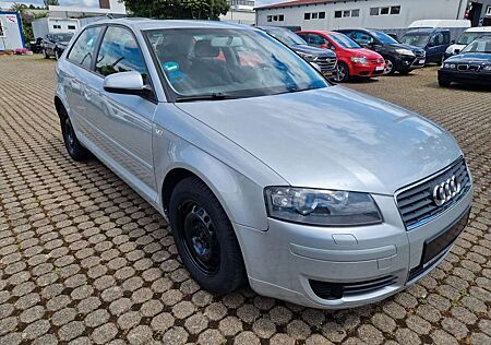 Audi A3 1.6 Attraction