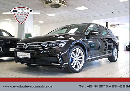 VW Passat Variant Volkswagen Passat GTE R-Line DCC AHK HUD 360° STHZ Pano
